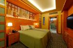 Package (1) Bed & Breakfsat in Hotels in Resort World Sentosa with Uss Ticket & many more...